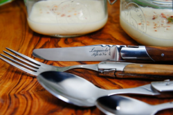 LAGUIOLE SDV-301227 Luxury - sada pr�borov 16 ks, rukov� olivov� drevo (2)