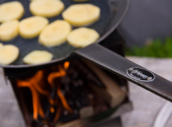 PETROMAX PET-701263 Panvica z kovanej ocele sp24 (3)