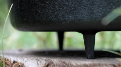 PETROMAX PET-730614 Liatinov� kotl�k s no�i�kami ft4,5 (3)